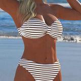 Bikini cu Talie Înaltă și Sutien în Formă de Triunghi Cu Două Piese