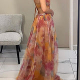Madeline | Rochie Lungă cu Flori, Care Radiază Eleganță fără Efort