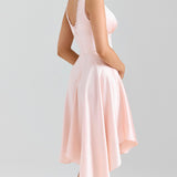 Elodie | Romantică, moale, strălucitoare de satin și dantelă delicată