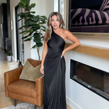 Aurelia | Rochie Plisată cu un Umăr