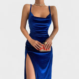 Gabriela | Rochie din catifea cu fante pe laturi