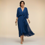 MARTA™ | Rochie din șifon cu decupaj în V