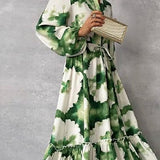 Gabriela | Rochie lungă elegantă cu guler în V și mâneci lungi