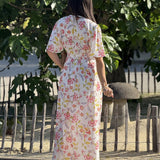 Ane | Rochie lungă cu flori și guler din dantelă
