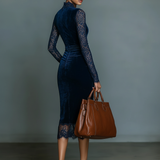 Ellie | Rochie Midi Bleumarin Elegantă și Modernă pentru Femei, cu Decolteu în V, Detalii din Dantelă și Mâneci