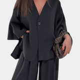 Eli | Set oversize – top cu decolteu în V și pantaloni drepți