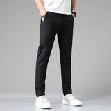 Riccardo | PANTALONI SLIM FIT UȘORI PENTRU VARĂ ȘI SPORT