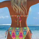 Bikini colorat cu design cu bretele la gât