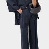 Eli | Set oversize – top cu decolteu în V și pantaloni drepți