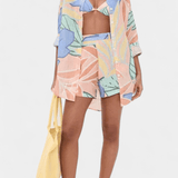 Lumina | Set tropical: tricou stil liber și pantaloni scurți cu talie înaltă