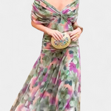 Luana | Rochie elegantă cu decupaj în V