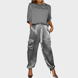 Irena™ | Set de satin cu bluză cu cădere liberă și pantaloni cargo
