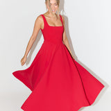 Amelia | Eleganță într-o rochie midi curgătoare